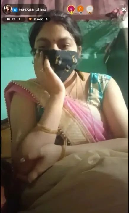 Mahima Bhabhi Nude On Tango Live Show